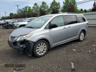 2015 Toyota Sienna LE with VIN 5TDJK3DC5FS120127, listed as a Copart auction lot 60461345 with 152,368 mi miles and Salvage title. Bid and sale history available at DreamBid. Image 1.