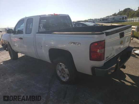 2011 Chevrolet Silverado 1500 Work Truck with VIN 1GCRKPE3XBZ402815, listed as a Copart auction lot 73963044 with 227,688 mi miles and Salvage Title. Bid and sale history available at DreamBid. Image 2.