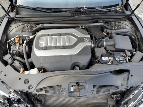 2015 Acura RLX Tech Pkg with VIN JH4KC1F50FC000420, listed as a Copart auction lot 81110914 with 91,359 mi miles and Salvage Title. Bid and sale history available at carsss.com. Image 11.