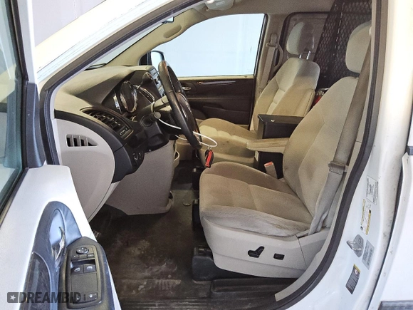 2015 Ram Cargo Van Tradesman with VIN 2C4JRGAG5FR679647, listed as a Copart auction lot 45189895 with 138,072 mi miles and Clean Title. Bid and sale history available at carsss.com. Image 7.