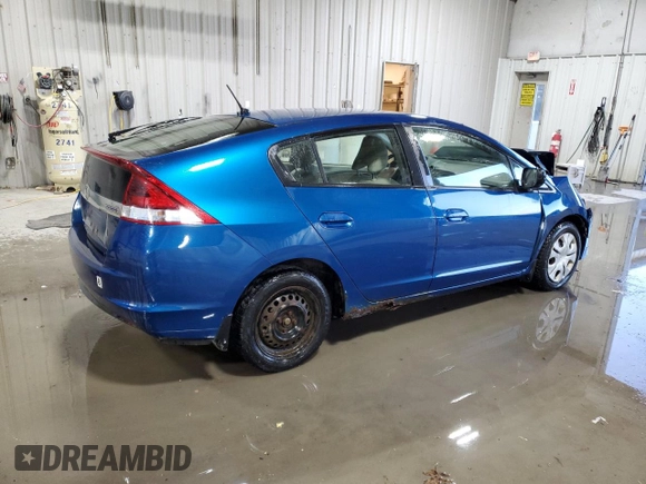2013 Honda Insight with VIN JHMZE2H33DS005253, listed as a Copart auction lot 88088245 with 179,041 mi miles and Salvage title. Bid and sale history available at DreamBid. Image 3.