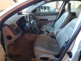 2007 Volvo S40 2.4L with VIN YV1MS382472303617, listed as a Copart auction lot 50399875 with 136,364 mi miles and Salvage Title. Bid and sale history available at carsss.com. Image 7.