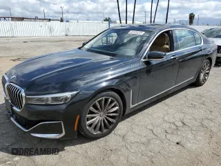 2022 BMW 7 Series 740i xDrive z VIN WBA7T4C05NCH98218, wystawiony jako Copart lot #49058504 z przebiegiem 32 198 mil mil oraz . Historia ofert i sprzedaży dostępna na DreamBid. Obrazek 1.