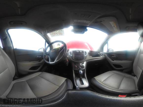 2015 Chevrolet Trax LTZ with VIN 3GNCJTSB6FL213113, listed as a IAAI auction lot 41999668 with 88,361 mi miles. Bid and sale history available at carsss.com. Image 18.