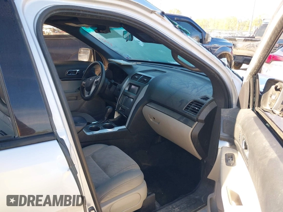 2014 Ford Explorer with VIN 1FM5K7B82EGB15530, listed as a IAAI auction lot 41817982 with 215,161 mi miles and . Bid and sale history available at DreamBid. Image 5.