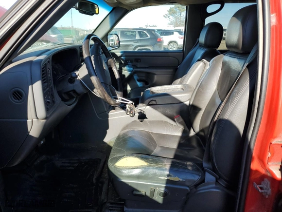 2006 GMC Sierra 1500 SLT with VIN 2GTEK13Z761299077, listed as a Copart auction lot 42445055 with 272,636 mi miles and Clean Title. Bid and sale history available at carsss.com. Image 7.