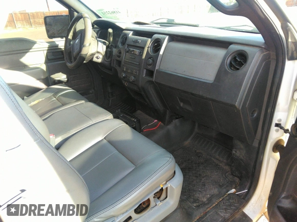 2011 Ford F-150 XL with VIN 1FTMF1CM0BKD13092, listed as a IAAI auction lot 41862251 with 260,937 mi miles. Bid and sale history available at carsss.com. Image 5.