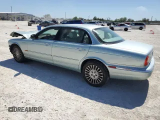 2005 Jaguar XJ Vanden Plas with VIN SAJWA82C45SG47028, listed as a Copart auction lot 49224525 with Not provided miles and Salvage title. Bid and sale history available at DreamBid. Image 2.