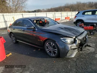2021 Mercedes-Benz E-Class E 350 with VIN W1KZF8EB0MA925902, listed as a Copart auction lot 43744595 with 0 mi miles and Clean Title. Bid and sale history available at carsss.com. Image 4.