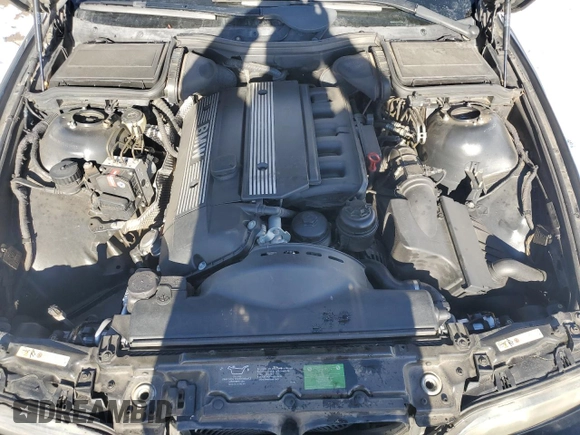 2000 BMW 5 Series 528iA with VIN WBADM6349YGV03856, listed as a Copart auction lot 41798265 with 253,628 mi miles and Salvage Title. Bid and sale history available at carsss.com. Image 11.