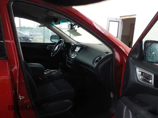 2016 Nissan Pathfinder SL with VIN 5N1AR2MM0GC605398, listed as a IAAI auction lot 42230834 with 88,163 mi miles and . Bid and sale history available at DreamBid. Image 5.