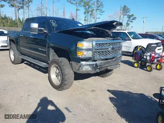 2015 Chevrolet Silverado 1500 LTZ with VIN 3GCUKSEC1FG173590, listed as a IAAI auction lot 41700436 with 117,102 mi miles. Bid and sale history available at carsss.com. Image 1.
