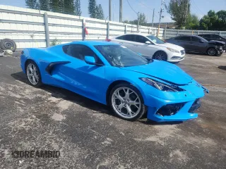 2021 Chevrolet Corvette 2LT z VIN 1G1YB2D48M5122614, wystawiony jako Copart lot #66302235 z przebiegiem 14 736 mil mil oraz Szkoda całkowita • Salvage title. Historia ofert i sprzedaży dostępna na DreamBid. Obrazek 4.