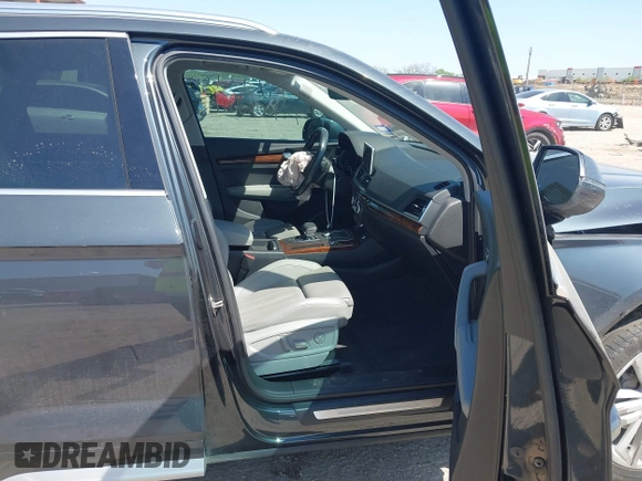 2018 Audi Q5 Premium Plus z VIN WA1BNAFY8J2105219, wystawiony jako IAAI lot #41991915 z przebiegiem 80 732 mil mil oraz . Historia ofert i sprzedaży dostępna na DreamBid. Obrazek 5.
