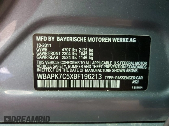 2011 BMW 3 Series 328i xDrive with VIN WBAPK7C5XBF196213, listed as a Copart auction lot 49813105 with 220,244 mi miles and Clean Title. Bid and sale history available at carsss.com. Image 12.