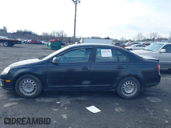 2008 Volkswagen Jetta S с VIN 3VWJZ71K68M164247, выставлен на аукционе IAAI как лот 42033103 с пробегом 168 325 миль миль и . История ставок и продаж доступна на DreamBid. Изображение 14.