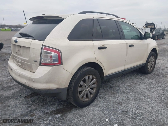 2008 Ford Edge SEL with VIN 2FMDK38C98BA14612, listed as a IAAI auction lot 41208224 with 153,284 mi miles. Bid and sale history available at carsss.com. Image 4.
