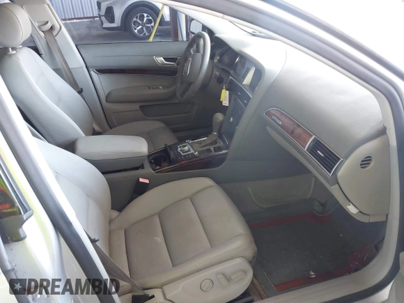 2007 Audi A6 3.2L z VIN WAUDH74F77N014845, wystawiony jako IAAI lot #42272245 z przebiegiem 143 769 mil mil oraz . Historia ofert i sprzedaży dostępna na DreamBid. Obrazek 5.