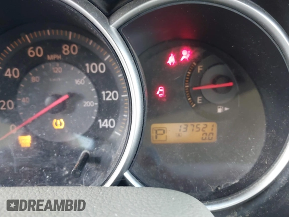 2007 Nissan Versa SL z VIN 3N1BC13E77L439385, wystawiony jako IAAI lot #41749821 z przebiegiem 137 521 mil mil oraz . Historia ofert i sprzedaży dostępna na DreamBid. Obrazek 15.