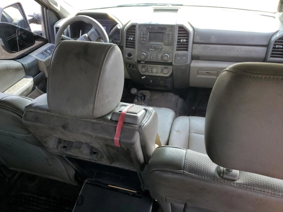 2017 Ford F-350 Platinum with VIN 1FT8W3B64HEC50134, listed as a Copart auction lot 78798304 with Not provided miles and Salvage title. Bid and sale history available at DreamBid. Image 8.