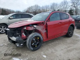 2022 Alfa Romeo Stelvio Veloce z VIN ZASPAKBN3N7D24470, wystawiony jako Copart lot #88310085 z przebiegiem 23 271 mil mil oraz Szkoda całkowita • Salvage title. Historia ofert i sprzedaży dostępna na DreamBid. Obrazek 1.