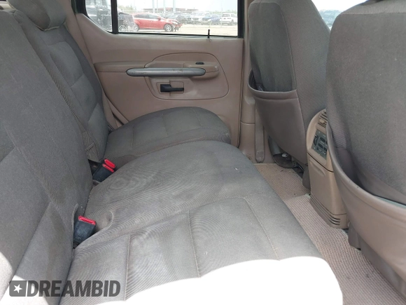 2001 Ford Explorer Sport Trac с VIN 1FMZU67E51UC24192, выставлен на аукционе IAAI как лот 42584184 с пробегом 179 198 миль миль и . История ставок и продаж доступна на DreamBid. Изображение 8.