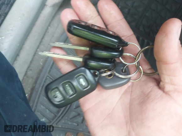 1999 Lexus ES 300 с VIN JT8BF28G6X0212320, выставлен на аукционе IAAI как лот 42366044 с пробегом 121 474 миль миль и . История ставок и продаж доступна на DreamBid. Изображение 11.