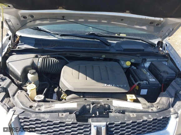 2011 Dodge Grand Caravan Mainstreet with VIN 2D4RN3DG0BR790008, listed as a IAAI auction lot 41701154 with 117,971 mi miles. Bid and sale history available at carsss.com. Image 10.