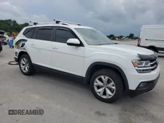 2018 Volkswagen Atlas SE with VIN 1V2LR2CA3JC552318, listed as a Copart auction lot 56500065 with 111,588 mi miles and Salvage title. Bid and sale history available at DreamBid. Image 4.