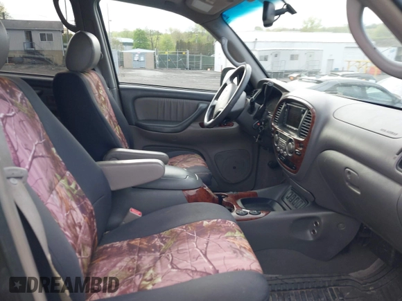 2007 Toyota Sequoia Limited with VIN 5TDBT48A37S278581, listed as a IAAI auction lot 42182841 with 131,041 mi miles and . Bid and sale history available at DreamBid. Image 5.