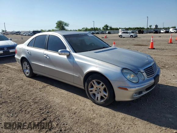 2005 Mercedes-Benz E-Class 3.2L with VIN WDBUF65J95A663622, listed as a Copart auction lot 52005855 with 121,019 mi miles and Clean Title. Bid and sale history available at carsss.com. Image 4.