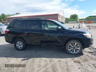 2008 Toyota Highlander z VIN JTEES41AX82096116, wystawiony jako IAAI lot #42409377 z przebiegiem 235 290 mil mil oraz . Historia ofert i sprzedaży dostępna na DreamBid. Obrazek 14.