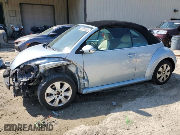 2010 Volkswagen Beetle with VIN 3VWRG3AL9AM005948, listed as a Copart auction lot 48319665 with 70,838 mi miles and Salvage Title. Bid and sale history available at DreamBid. Image 1.