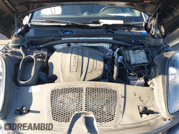 2021 Porsche Macan with VIN WP1AA2A52MLB09795, listed as a IAAI auction lot 42075503 with 26,834 mi miles and . Bid and sale history available at DreamBid. Image 10.