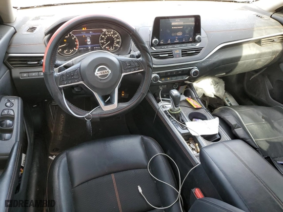 2022 Nissan Altima 2.5 SR with VIN 1N4BL4CV3NN335235, listed as a Copart auction lot 83911814 with 44,990 mi miles and Salvage Title. Bid and sale history available at carsss.com. Image 8.