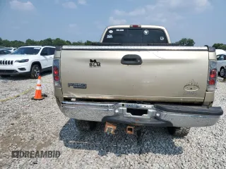 2001 Ford Super Duty F-250 XL with VIN 1FTNX21S31EA51607, listed as a Copart auction lot 64711164 with 137,934 mi miles and Salvage Title. Bid and sale history available at carsss.com. Image 6.