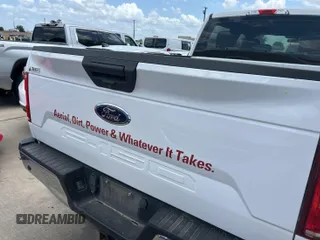 2018 Ford F-150 XL z VIN 1FTFW1E55JKE25772, wystawiony jako IAAI lot #42767122 z przebiegiem 132 909 mil mil oraz . Historia ofert i sprzedaży dostępna na DreamBid. Obrazek 1.