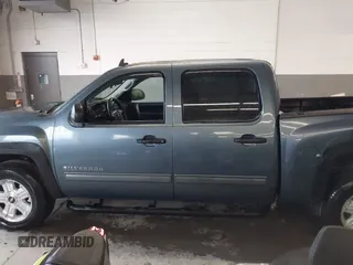 2011 Chevrolet Silverado 1500 LT with VIN 1GCPKSE39BF265085, listed as a IAAI auction lot 42198467 with 135,879 mi miles and . Bid and sale history available at DreamBid. Image 14.