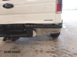 2013 Ford F-150 XL с VIN 1FTMF1CF2DFD52330, выставлен на аукционе IAAI как лот 42527052 с пробегом 173 898 миль миль и . История ставок и продаж доступна на DreamBid. Изображение 18.