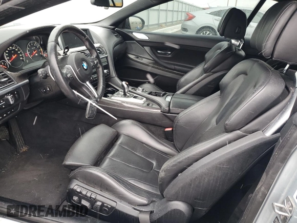 2014 BMW M6 z VIN WBSLZ9C56EDZ78719, wystawiony jako Copart lot #42445545 z przebiegiem 63 691 mil mil oraz Szkoda całkowita • Salvage title. Historia ofert i sprzedaży dostępna na DreamBid. Obrazek 7.