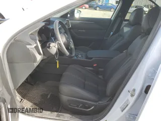 2023 Mazda CX-50 S Preferred Plus z VIN 7MMVABCM5PN126946, wystawiony jako Copart lot #44129333 z przebiegiem 1 651 mil mil oraz . Historia ofert i sprzedaży dostępna na DreamBid. Obrazek 7.