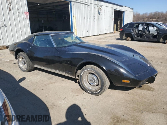 1976 Chevrolet Corvette with VIN 1Z37L6S431663, listed as a Copart auction lot 49045205 with 12,830 mi miles and Clean title. Bid and sale history available at DreamBid. Image 4.