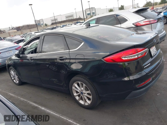 2020 Ford Fusion SE with VIN 3FA6P0HD6LR113376, listed as a IAAI auction lot 41797801 with 51,928 mi miles. Bid and sale history available at carsss.com. Image 15.