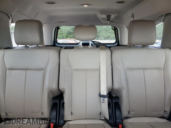 2024 Ford Expedition Max XLT with VIN 1FMJK1H88REA40692, listed as a Copart auction lot 58345455 with 49,226 mi miles and Clean title. Bid and sale history available at DreamBid. Image 10.