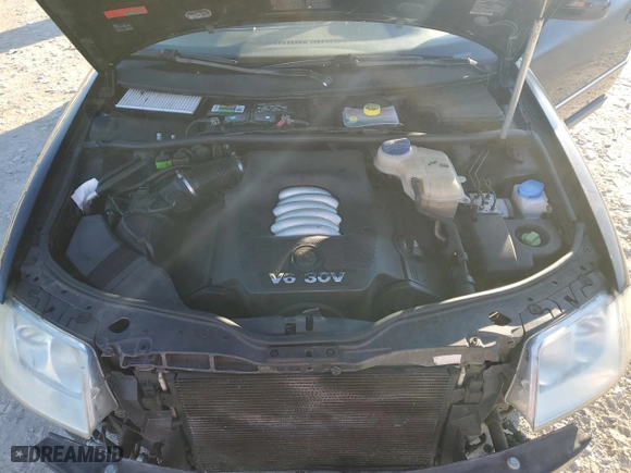 2003 Volkswagen Passat GLX with VIN WVWRH63B23P206500, listed as a Copart auction lot 81102574 with 76,807 mi miles and Salvage Title. Bid and sale history available at carsss.com. Image 11.