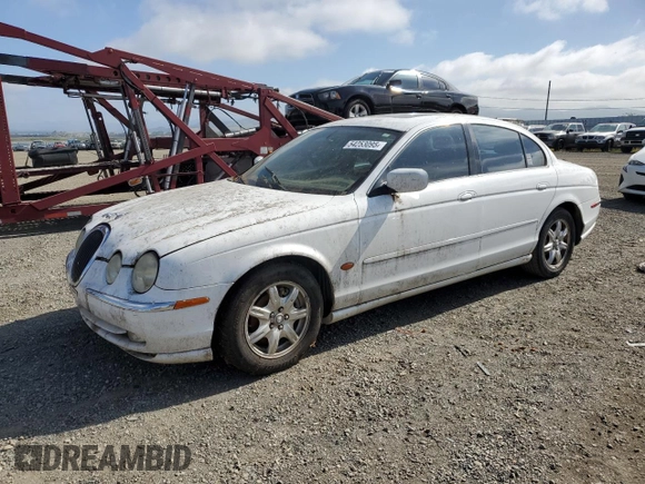 2000 Jaguar S-Type V8 with VIN SAJDA01D3YGL66121, listed as a Copart auction lot 54253095 with Not Provided miles and Clean Title. Bid and sale history available at DreamBid. Image 1.