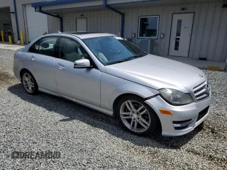 2013 Mercedes-Benz C 250 Sport with VIN WDDGF4HB7DR291548, listed as a Copart auction lot 60804205 with 176,578 mi miles and Clean title. Bid and sale history available at DreamBid. Image 4.