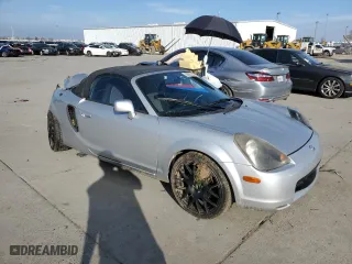 2002 Toyota MR2 Spyder with VIN JTDFR320620048426, listed as a Copart auction lot 88367235 with 98,380 mi miles and Salvage Title. Bid and sale history available at carsss.com. Image 4.