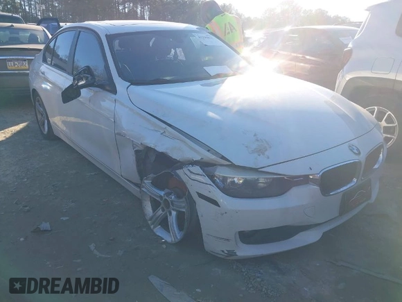 2014 BMW 3 Series 328i with VIN WBA3C1C58EK109865, listed as a IAAI auction lot 41290811 with 146,258 mi miles. Bid and sale history available at carsss.com. Image 1.