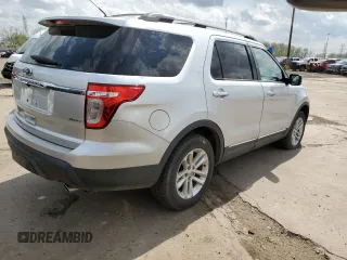 2011 Ford Explorer XLT with VIN 1FMHK8D84BGA08443, listed as a Copart auction lot 55229695 with 131,942 mi miles and Clean Title. Bid and sale history available at DreamBid. Image 3.